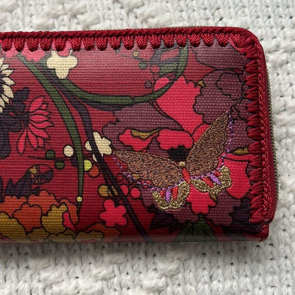 Sakroots women’s floral wallet - Picture 4 of 9